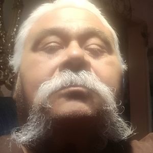 Meet your Posher, Ben